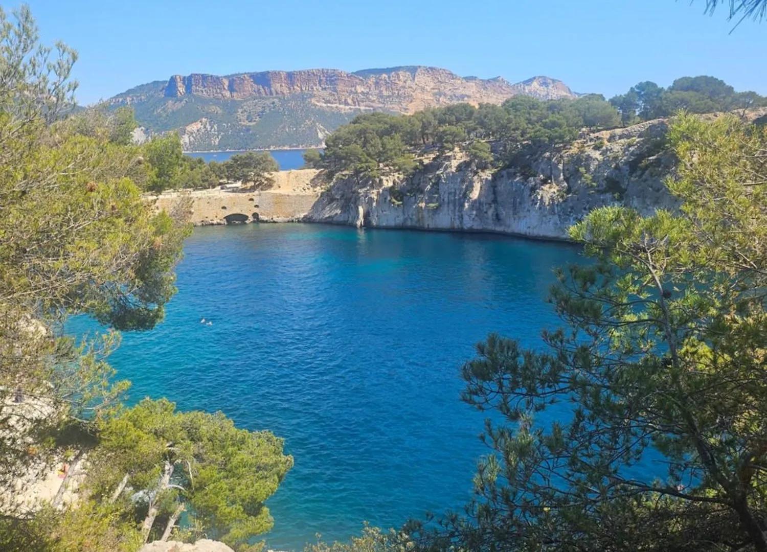 Entre Mer Et Campagne Martigues France