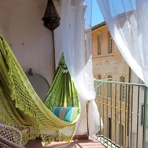 Ile En Provence Martigues